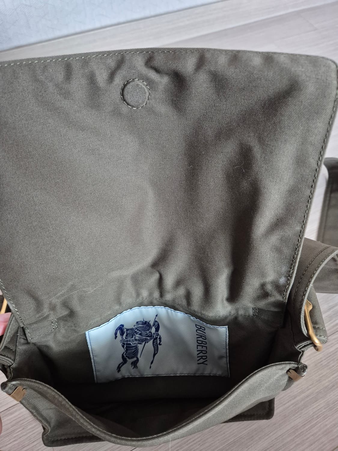 버버리 가방 상품이미지4