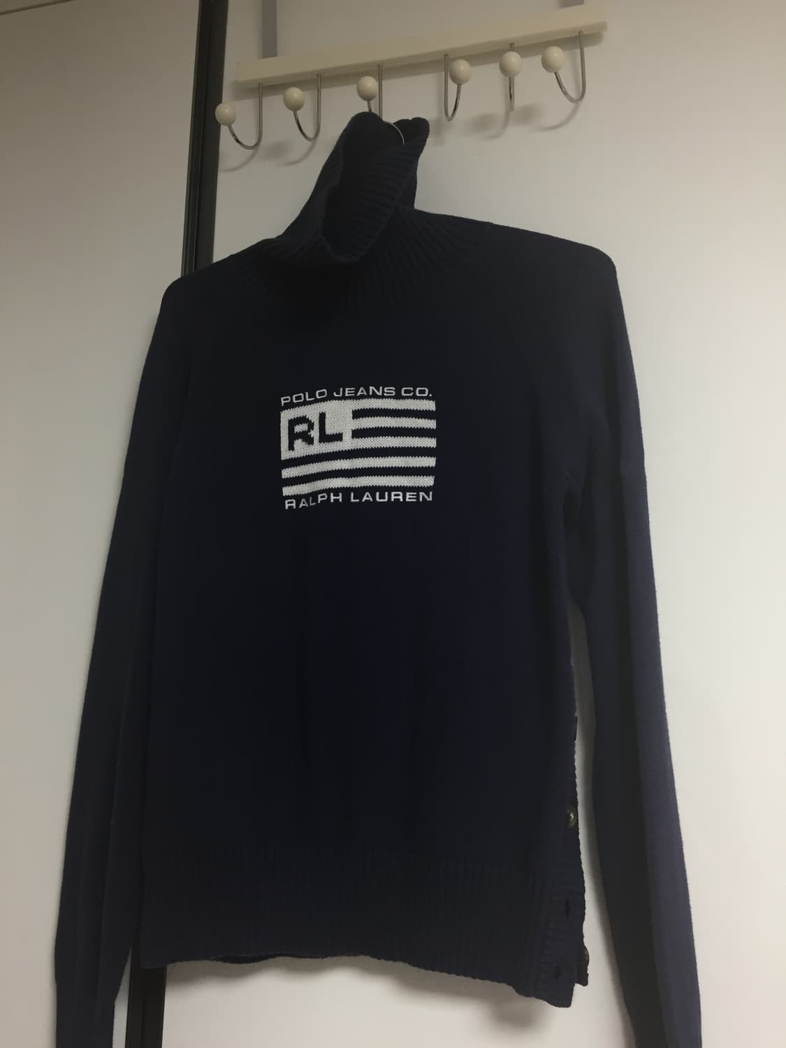 폴로 하이넥 니트 상품이미지1