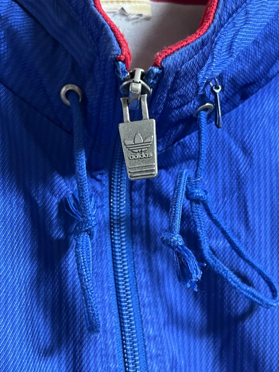 착샷 아디다스X데상트 바람막이 블루종 트랙자켓 110 상품이미지5