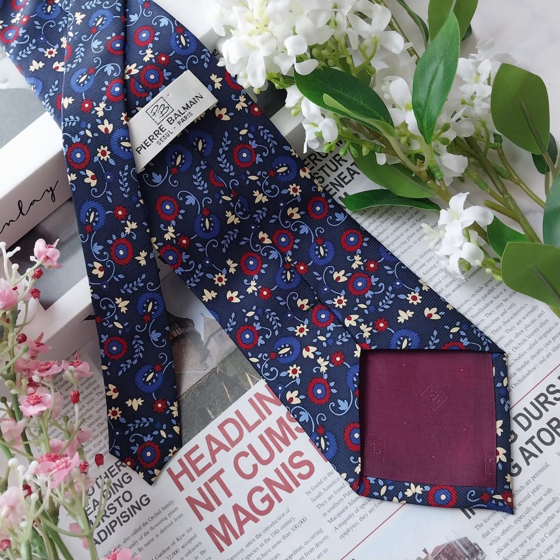 발망 실크 네이비 플라워 패턴 넥타이 9.3cm A+등급 K1579
 상품이미지6