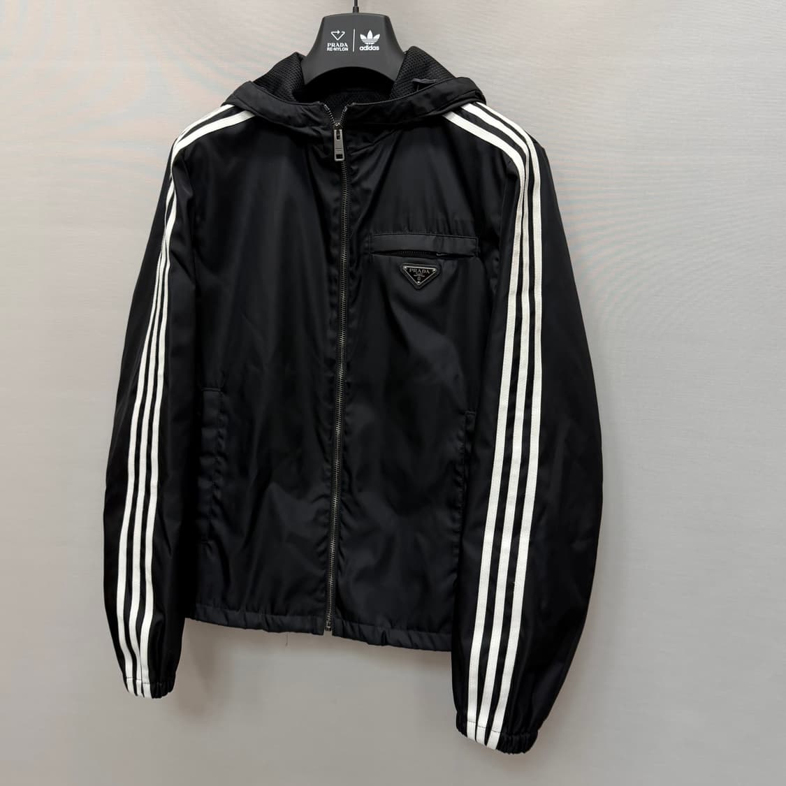 프라다 x 아디다스 리나일론 트랙 후드 자켓 (95)  상품이미지3
