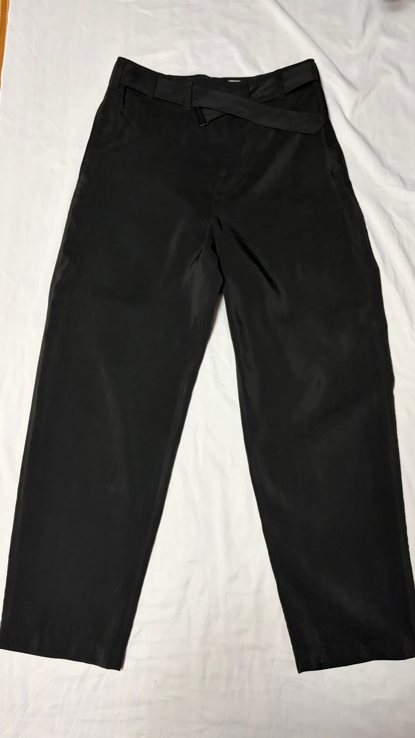 [46] 르메르 드라이실크 벨티드 루즈 팬츠 스퀴드잉크 상품이미지3