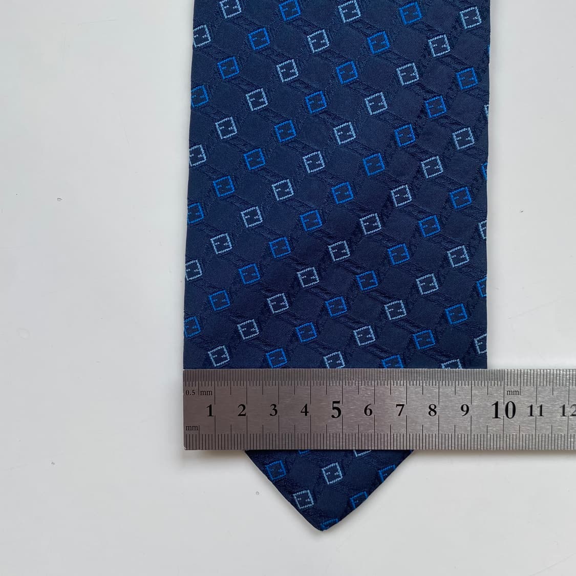 펜디 (FENDI) FF 모노그램 명품 정품 넥타이 상품이미지7