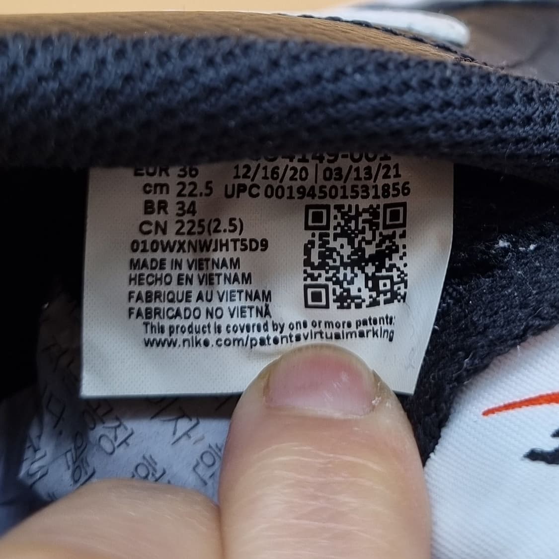 나이키 코트 레거시. 레더 스니커즈225. 상품이미지6