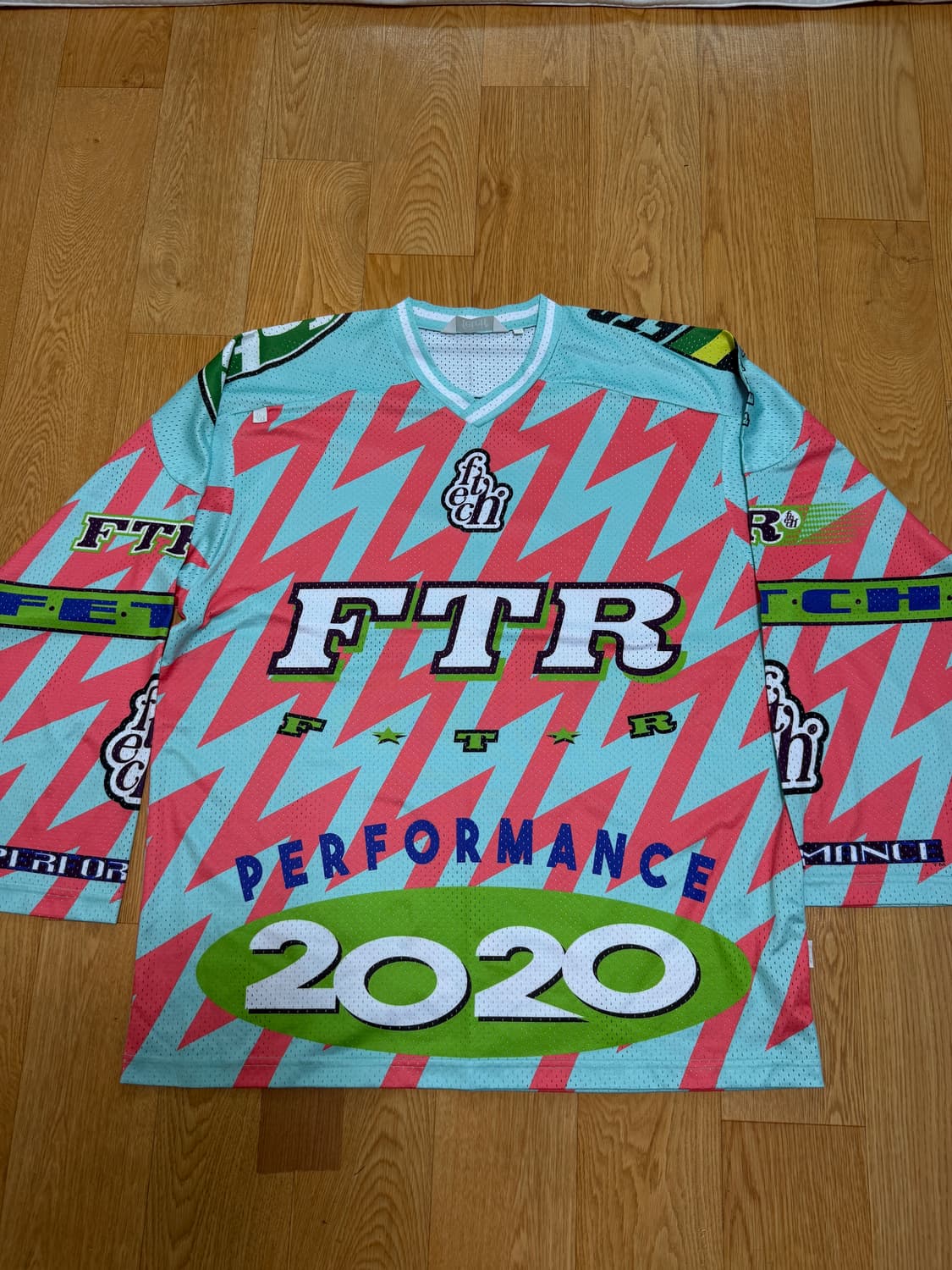 FETCH 롱슬리브 상품이미지1