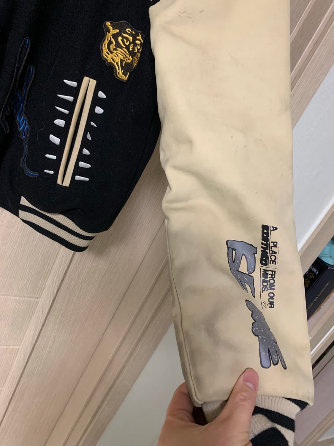 [L]트래비스스캇 프라그먼트 바시티 자켓 상품이미지3