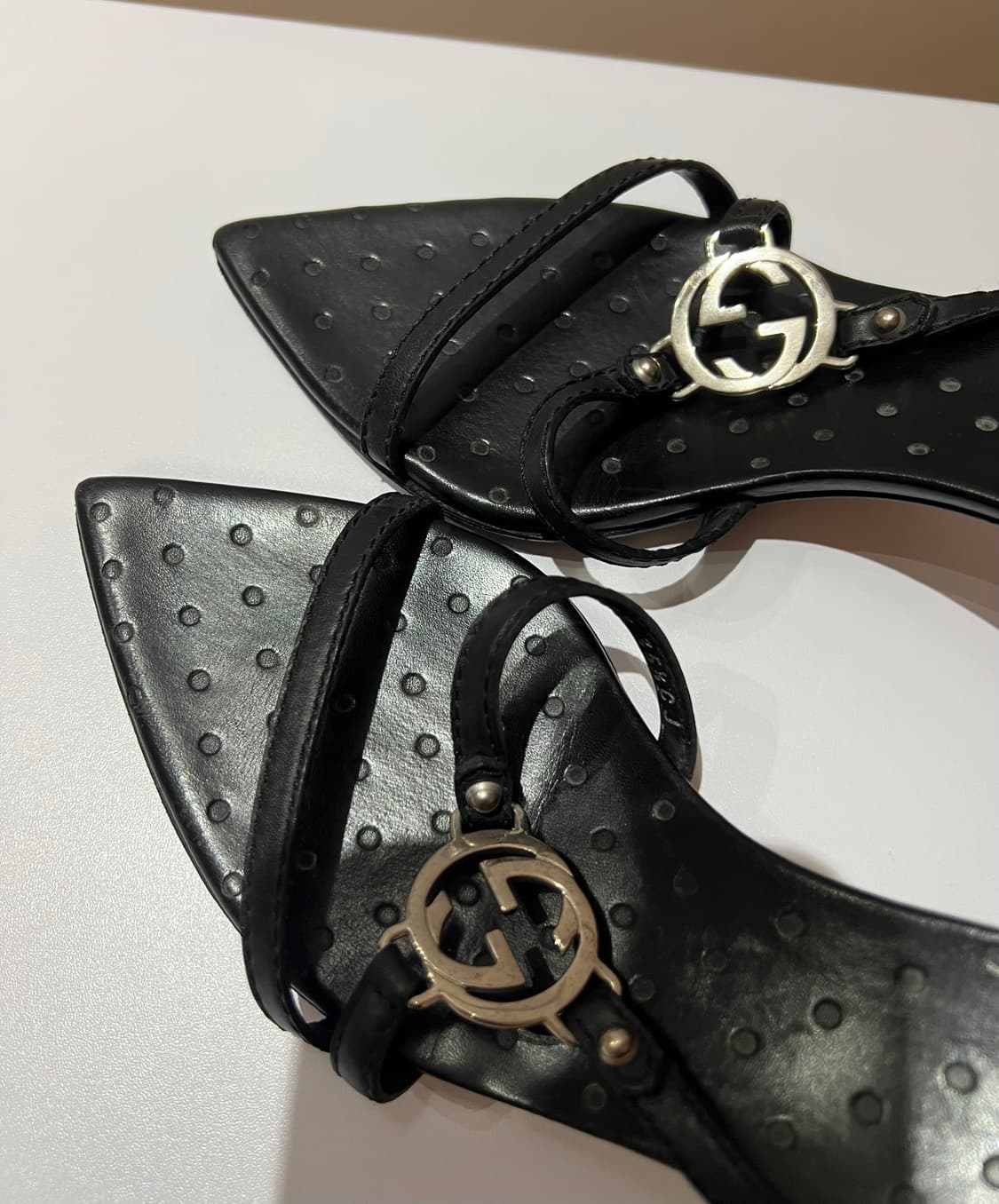 [정품] 구찌 빈티지 톰포드 아카이브 GG 로고 스트랩 샌들 상품이미지4
