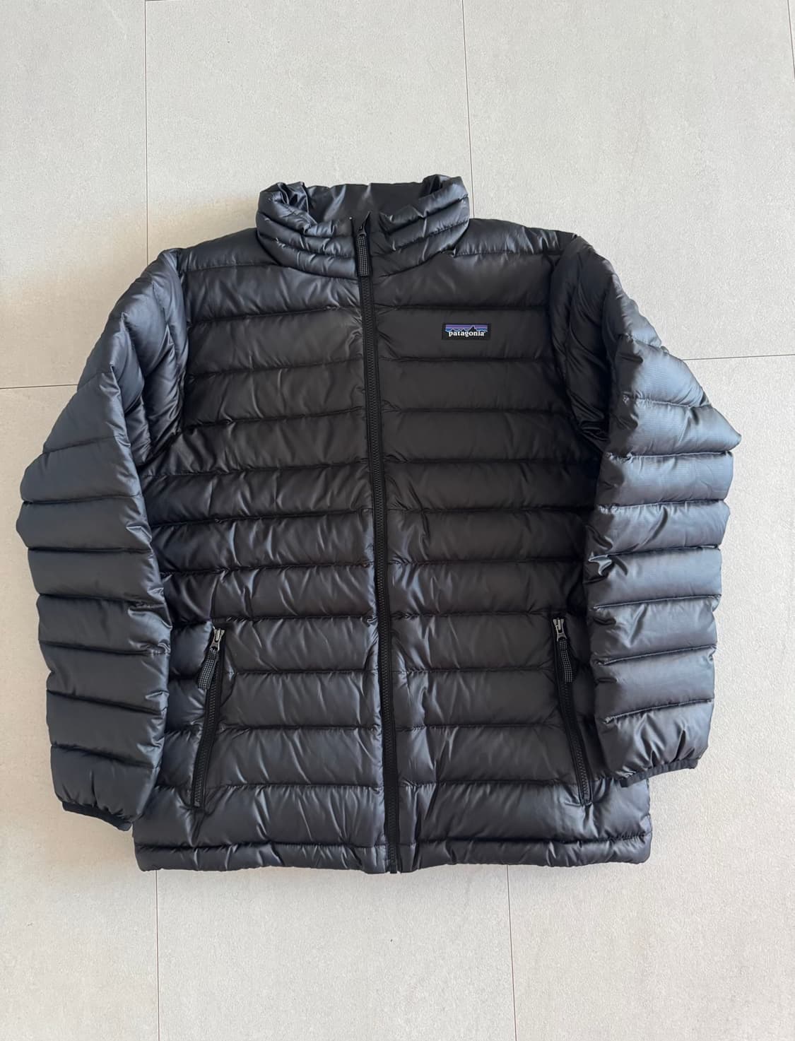 Patagonia 파타고니아 다운스웨터 상품이미지1