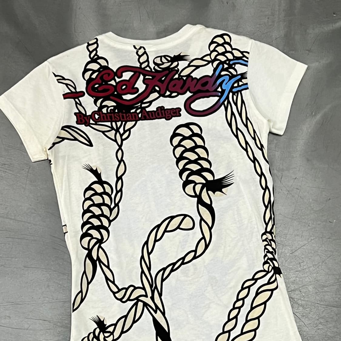  에드 하디 큐빅 프린팅 반팔티 y15989 상품이미지7