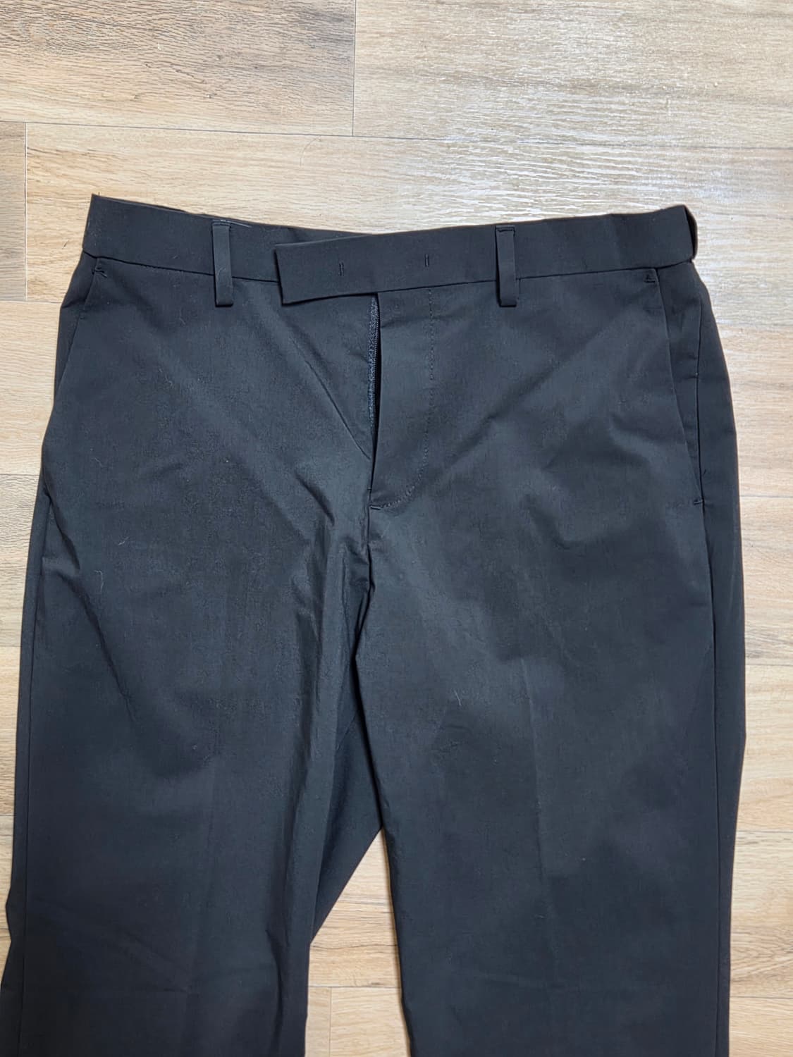 무신사스탠다드 블랙 슬랙스 세미와이드핏 30 상품이미지3