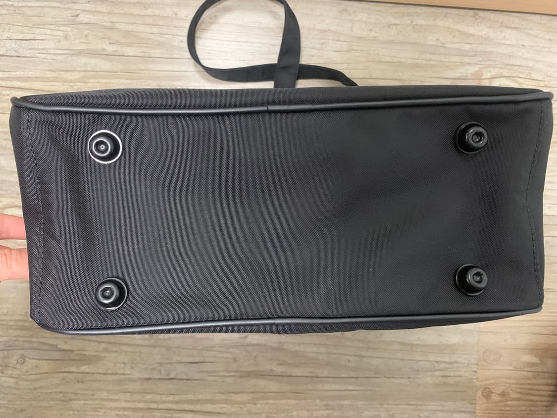 cdg 꼼데가르송 크로스백 M 블랙 상품이미지6