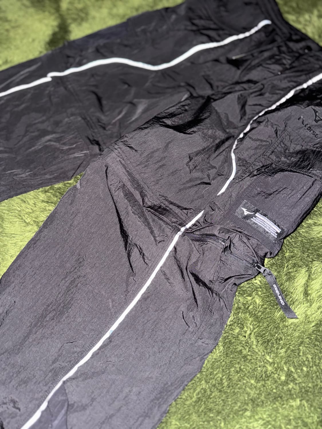 [S] 미즈노 X 일꼬르소 디테처블 라이트웨이트 카고 팬츠 블랙 상품이미지6