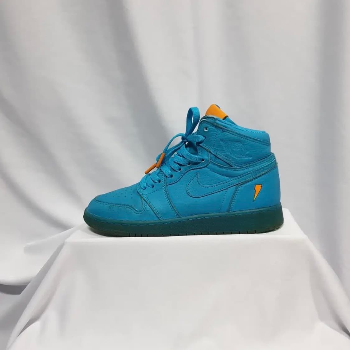 나이키 에어 조던 1 레트로 하이 게토레이 블루 240 상품이미지2