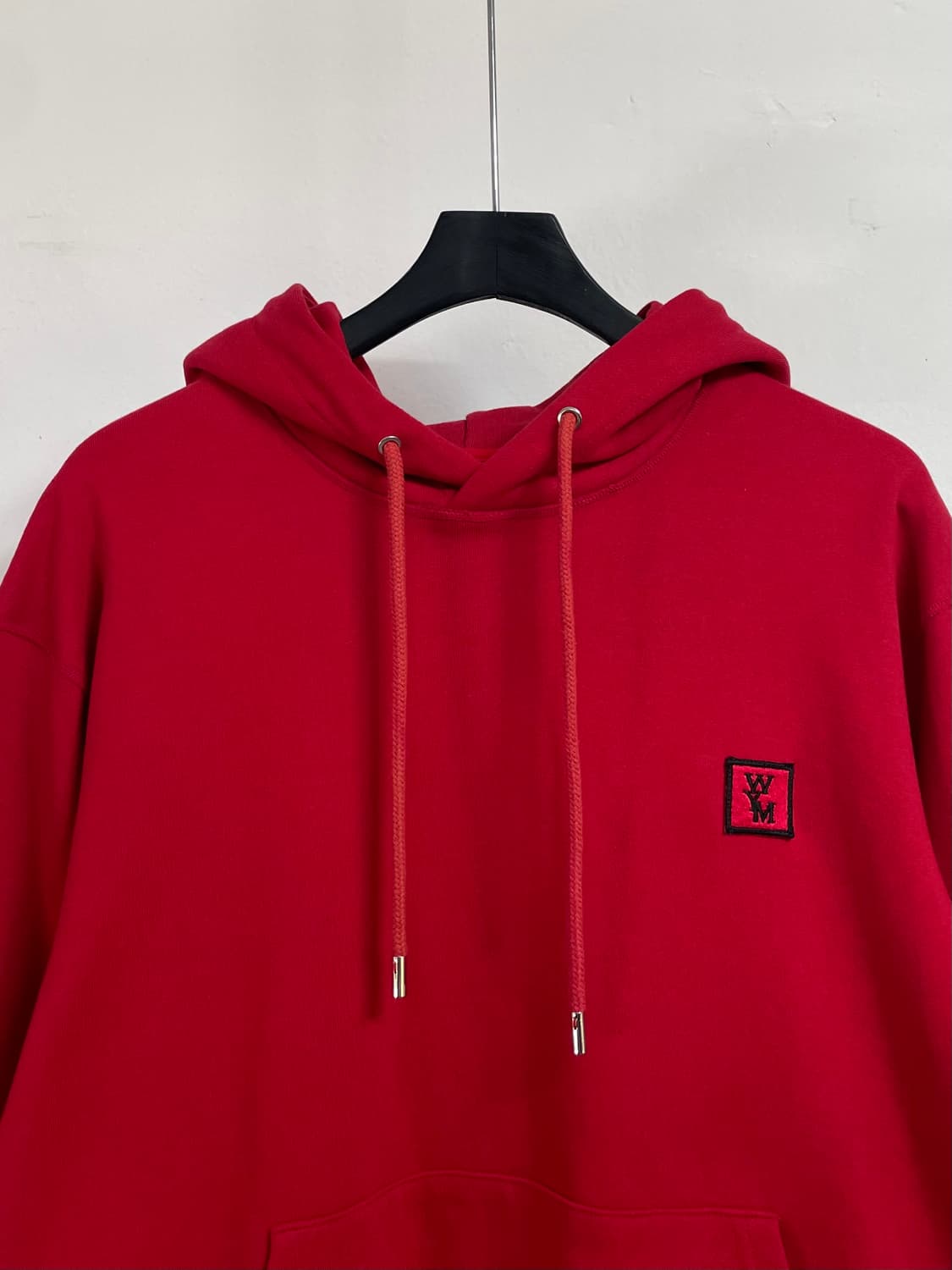 우영미 빅로고 레드 후드티 (on.187) 상품이미지2