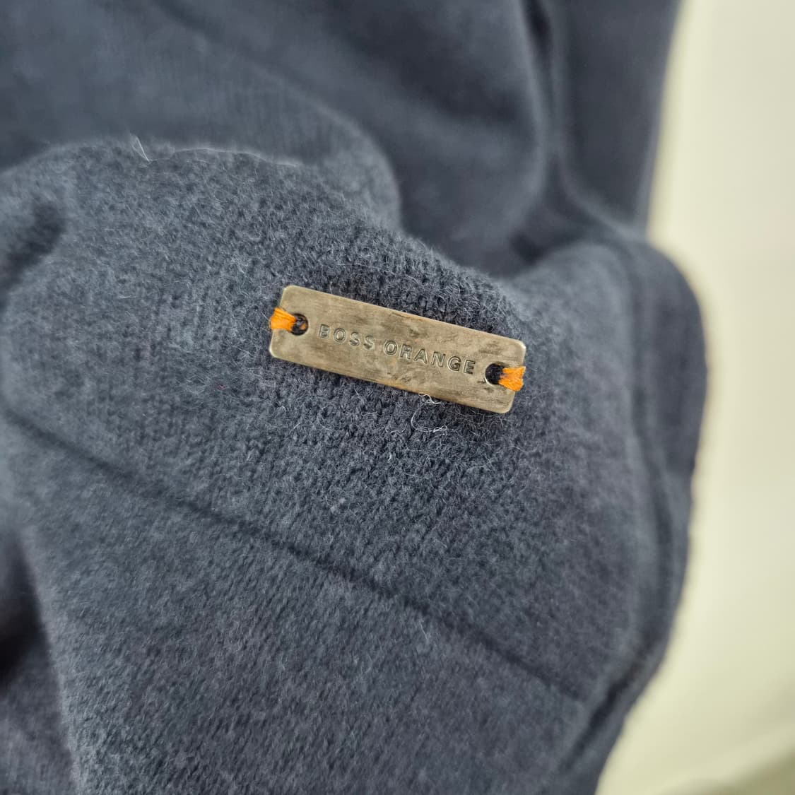 휴고보스 V넥 니트 네이비 남성 XL 상품이미지4