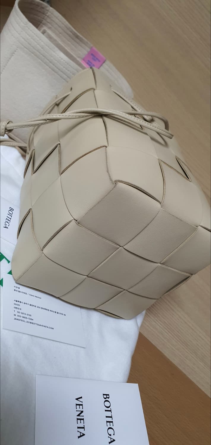 보테가베네타 버킷백/크로스백 스몰 정품S급(감정O) 상품이미지7