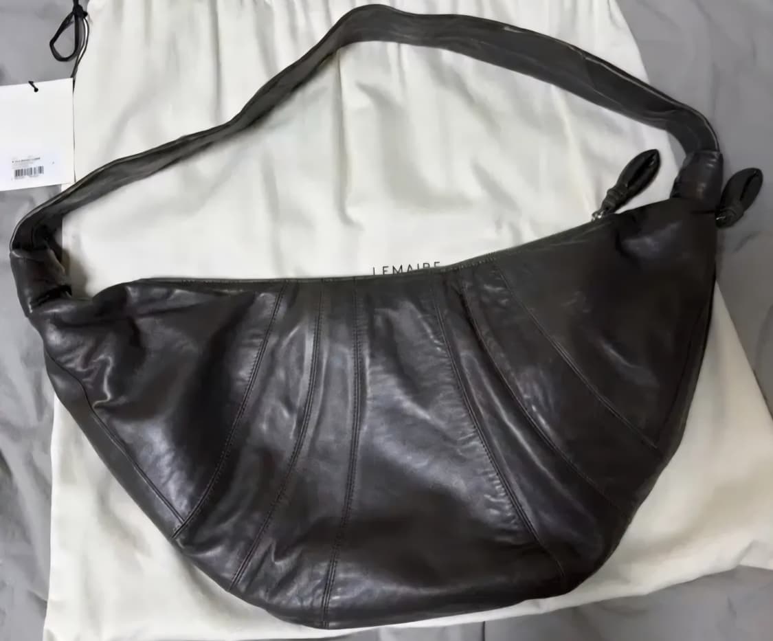 르메르 범백 라지 앤트러사이트 판매합니다. 상품이미지1