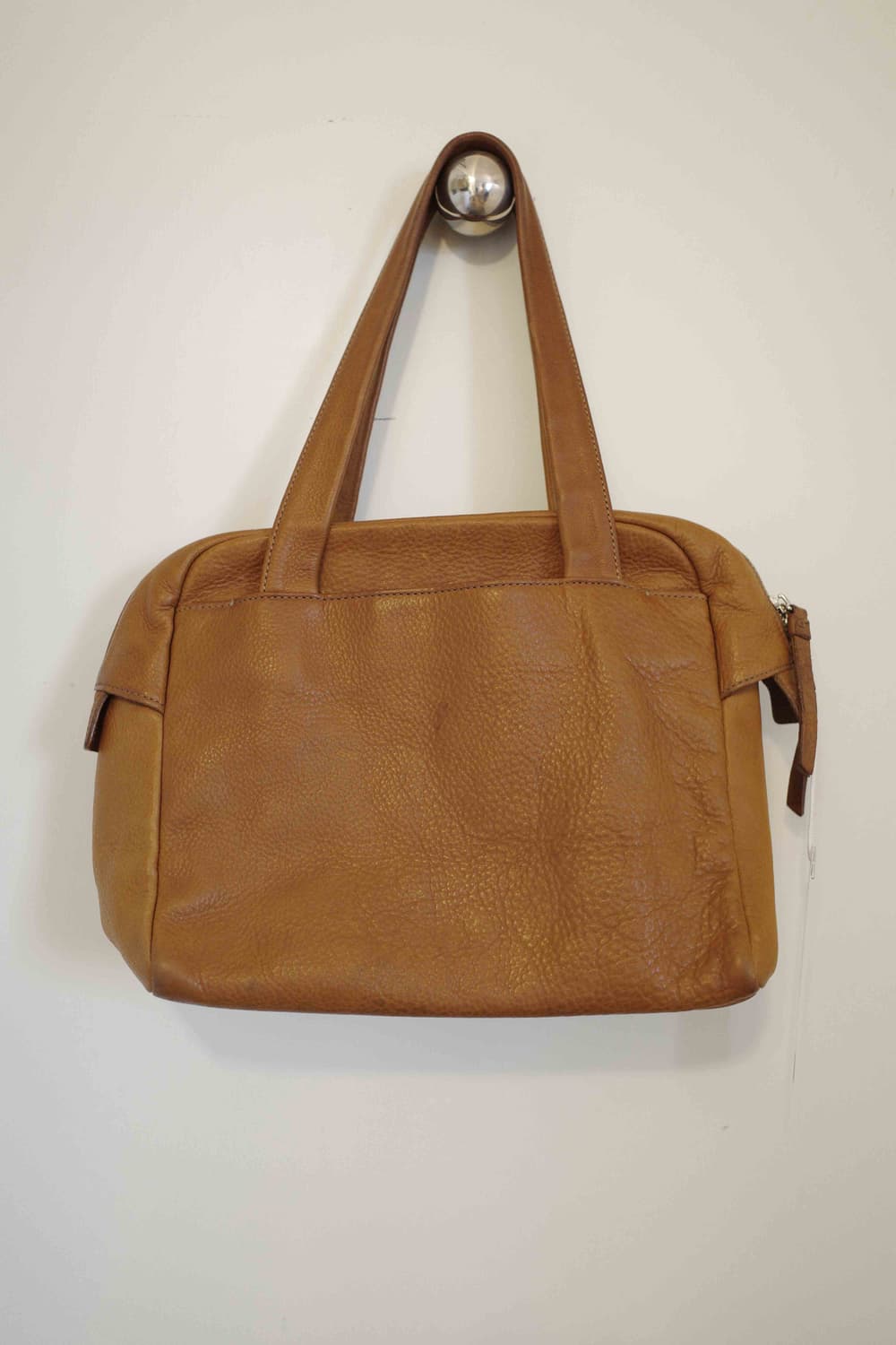 마가렛호웰 소가죽 백 상품이미지1