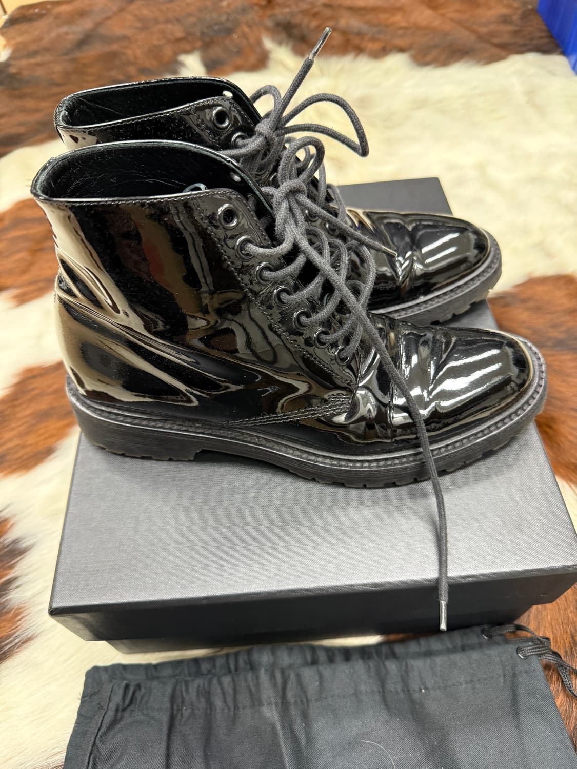 생로랑 페이턴트 워커 부츠 상품이미지4