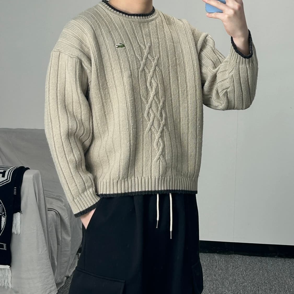 라코스테 베이지 라운드 케이블 니트 상품이미지2