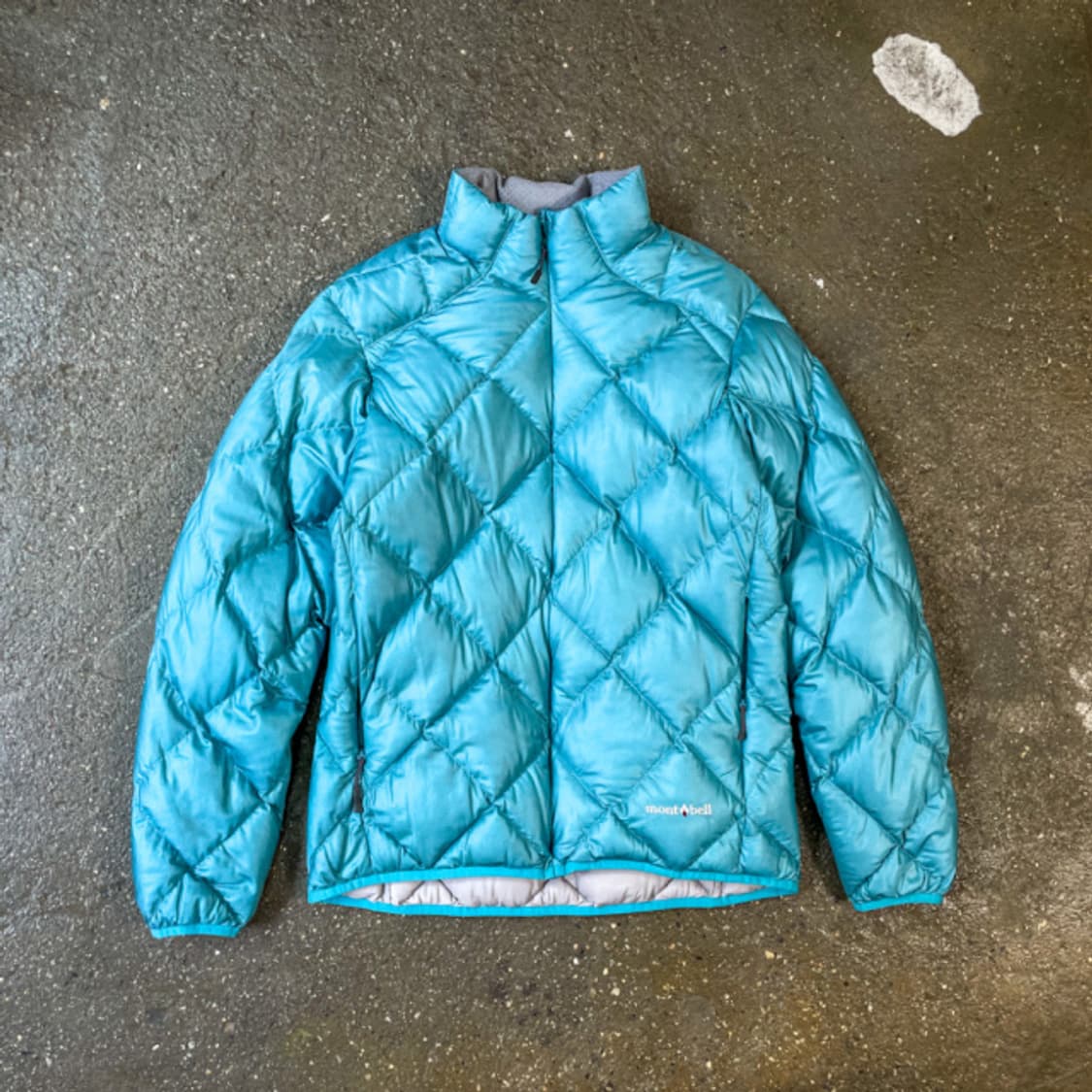 몽벨 재팬 다이아몬드 퀼팅 구스다운 패딩 상품이미지1