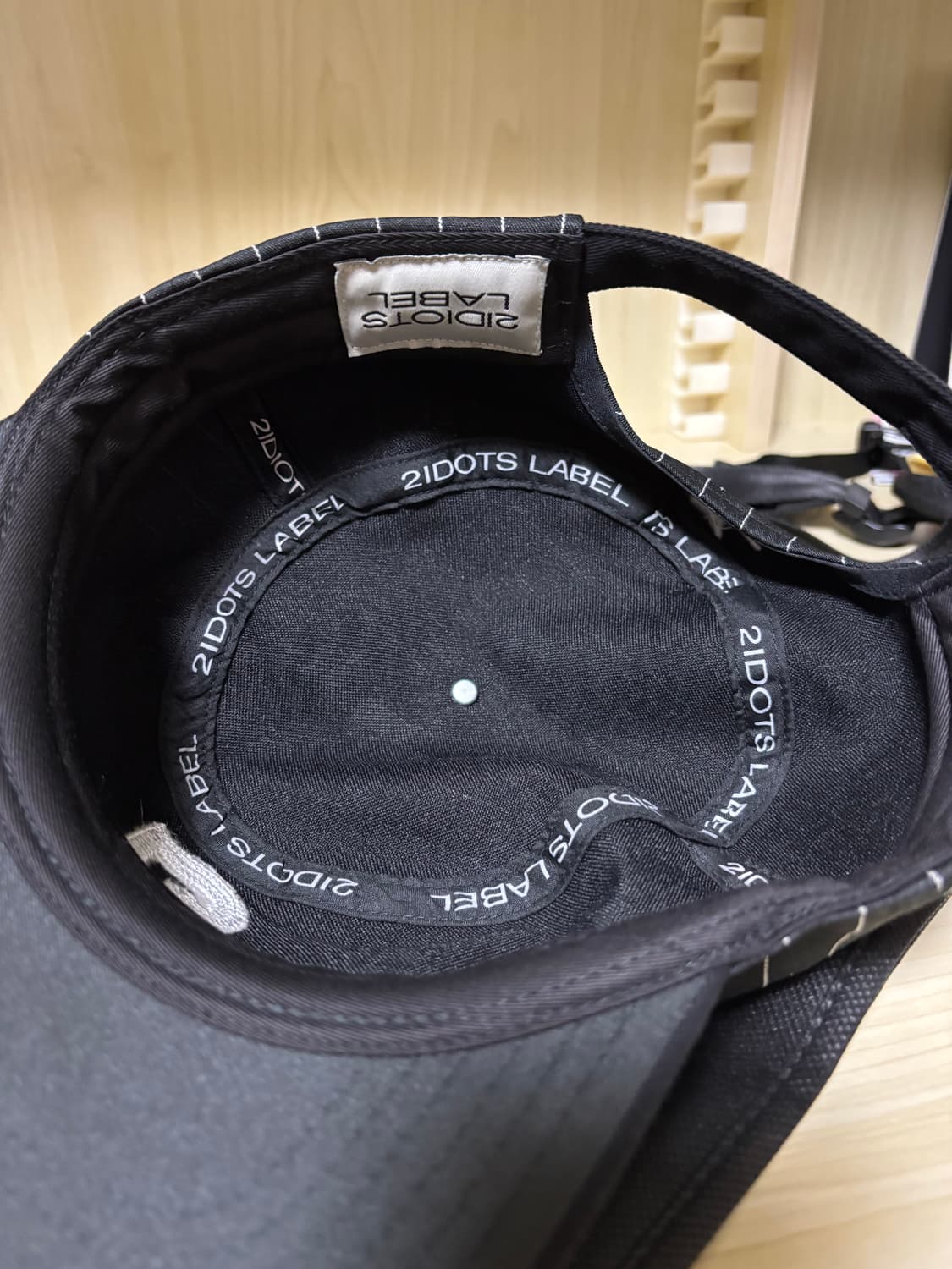 2 idiots label 필박스캡 팔아요 상품이미지2