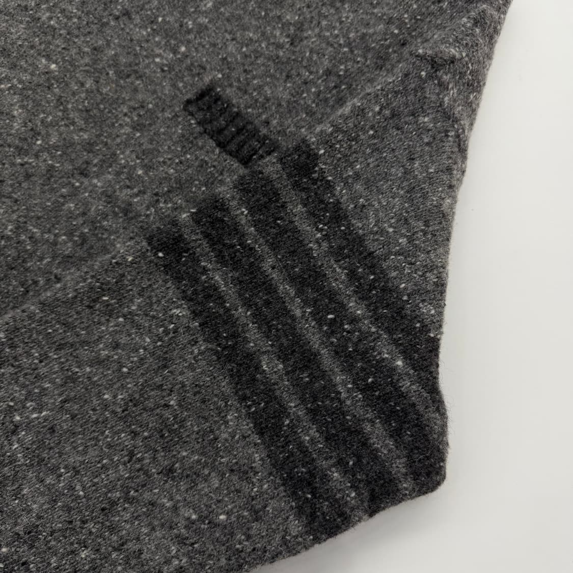 (3) 톰브라운 모헤어 니트   상품이미지2