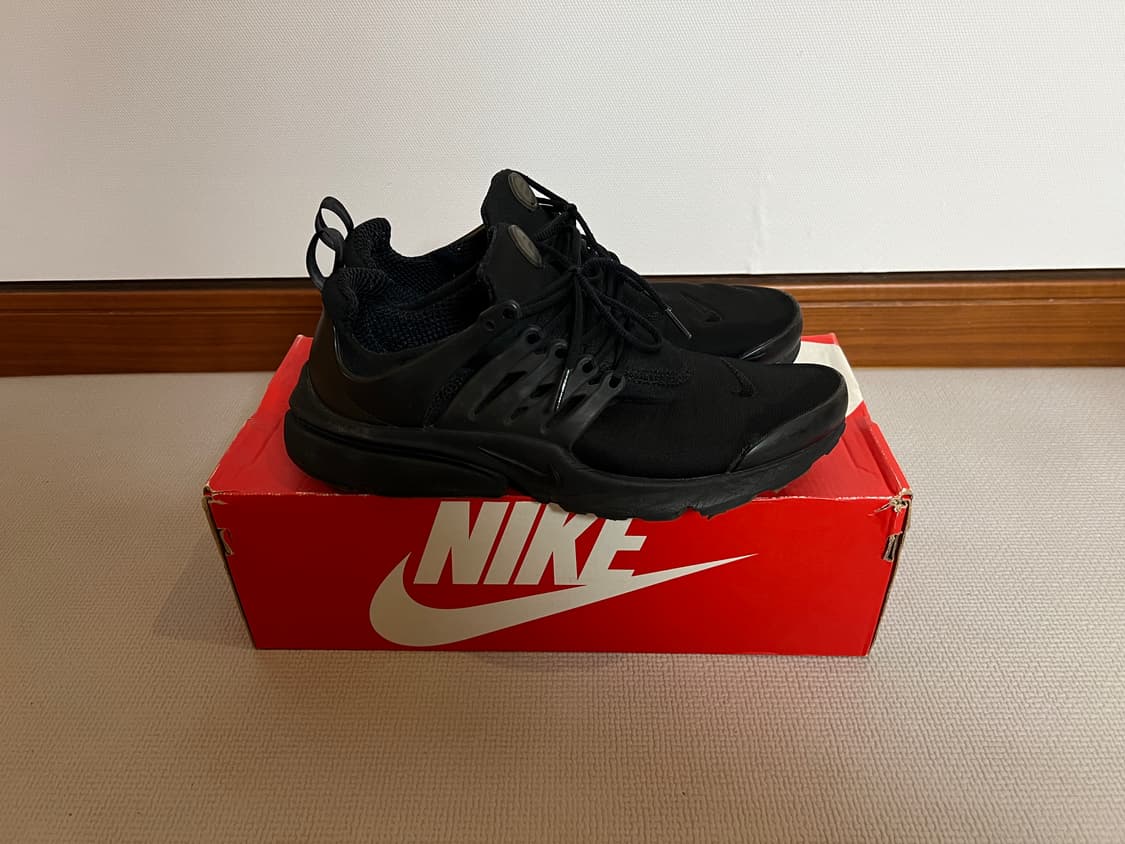 무료배송 - 나이키 에어 프레스토 트리플 블랙 270 상품이미지4