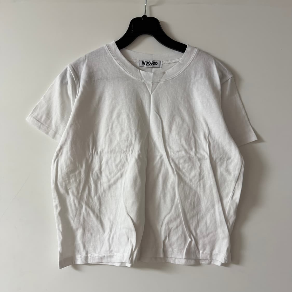 새상품 여자 뒷날개 반팔 티셔츠 상품이미지3