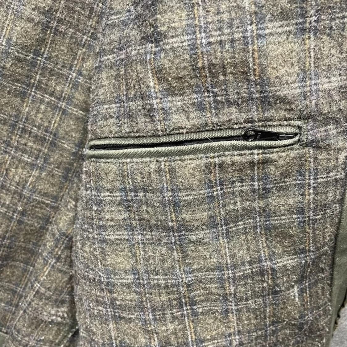 칼하트 J97 디트로이트 자켓 모스그린 상품이미지3