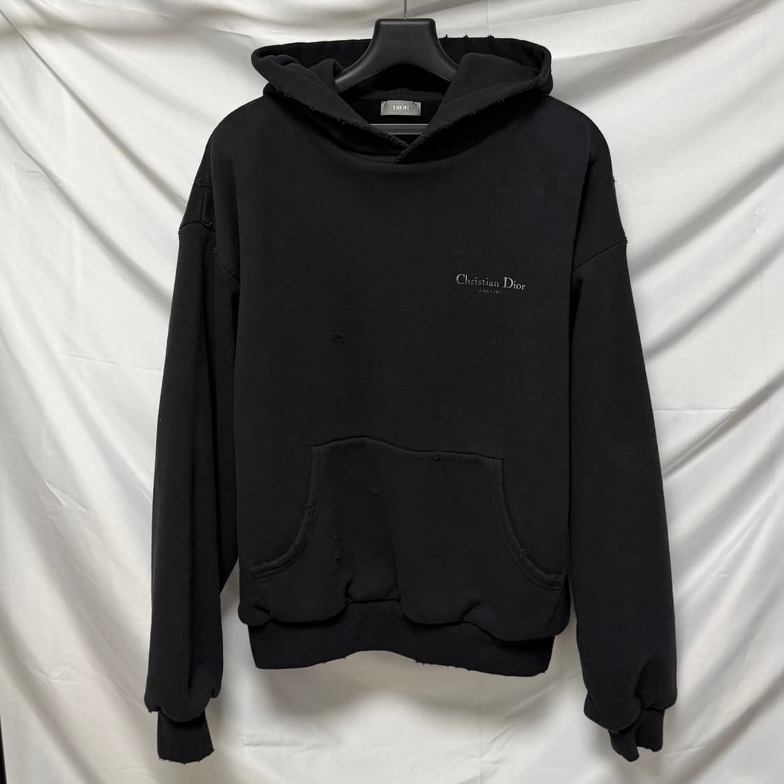 [S+급/오버핏M] 디올 꾸뛰르 백로고 후드티 블랙 상품이미지3