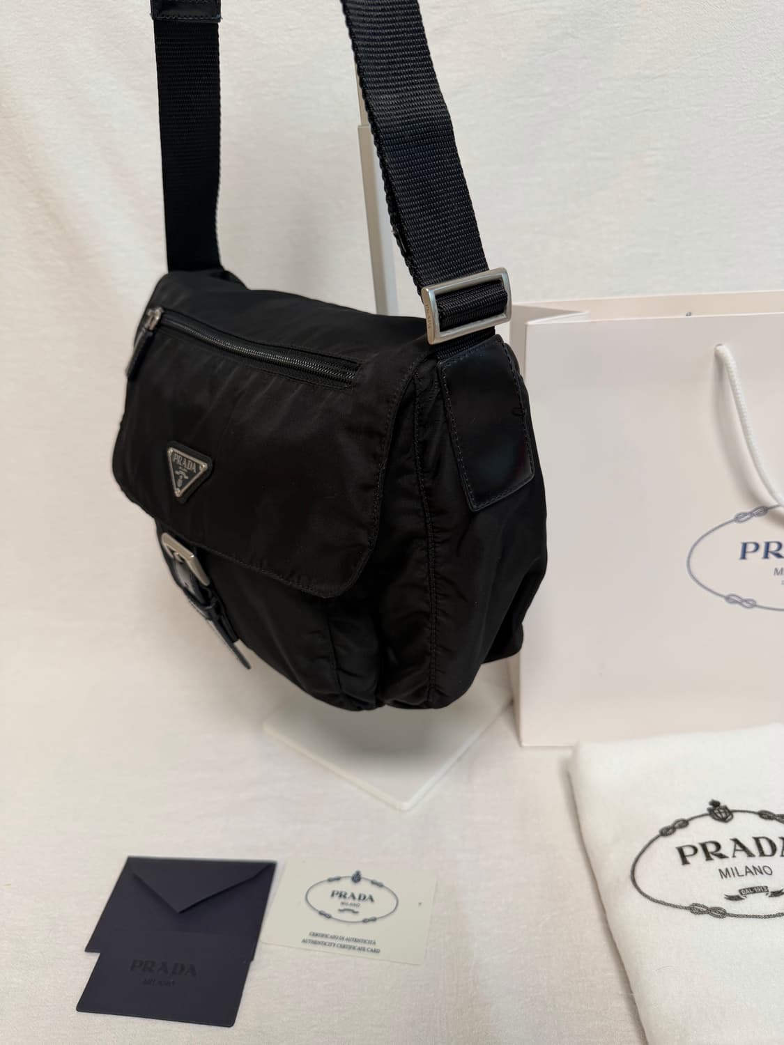 정품 프라다 포코노 나일론 블랙 크로스백 메신저백 숄더백 주우재백 상품이미지4