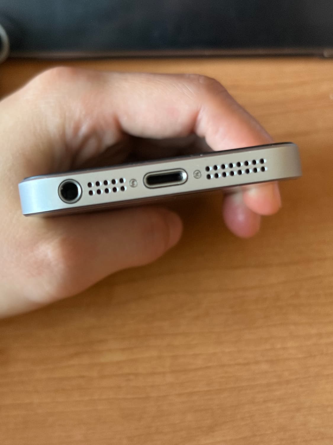 아이폰se 스페이스 그레이 상품이미지7