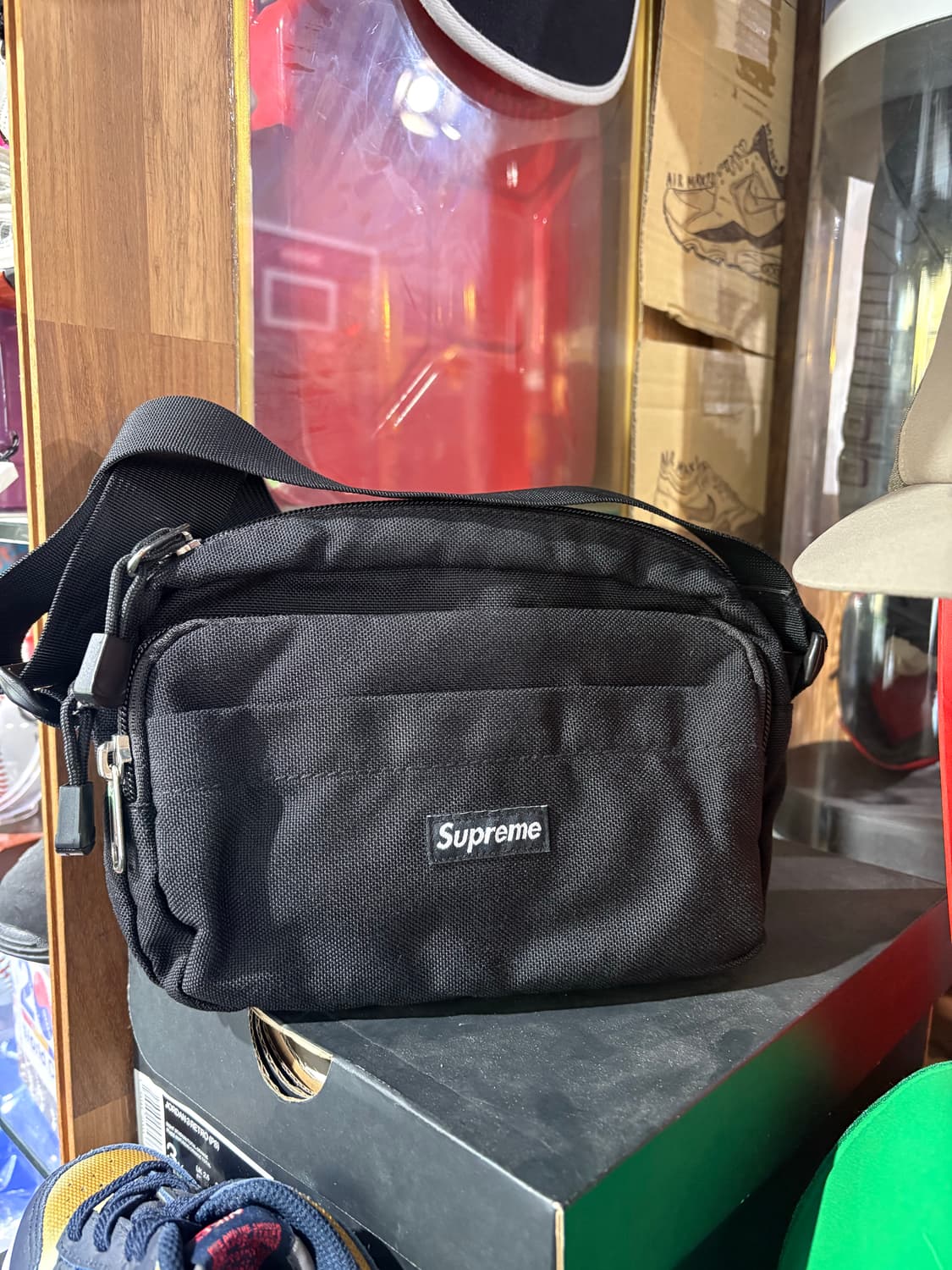 슈프림 코듀라 숄더백 15ss 상품이미지1