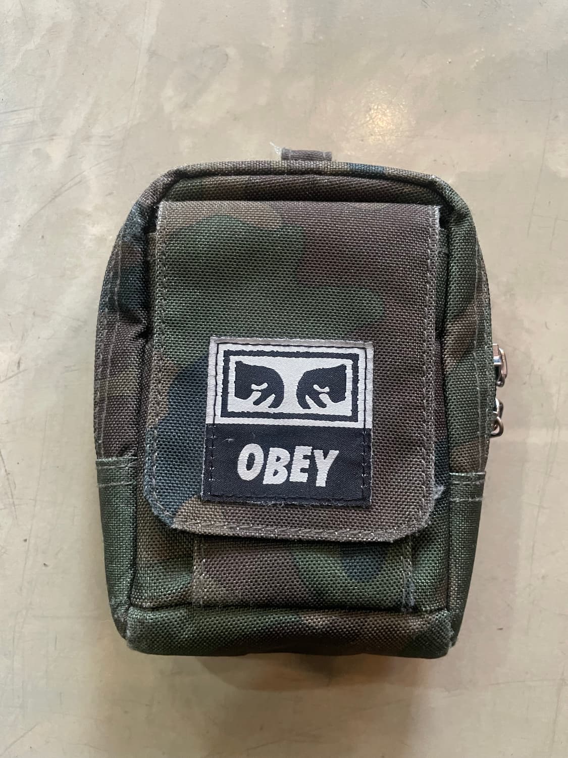 OBEY 카모 파우치 상품이미지1