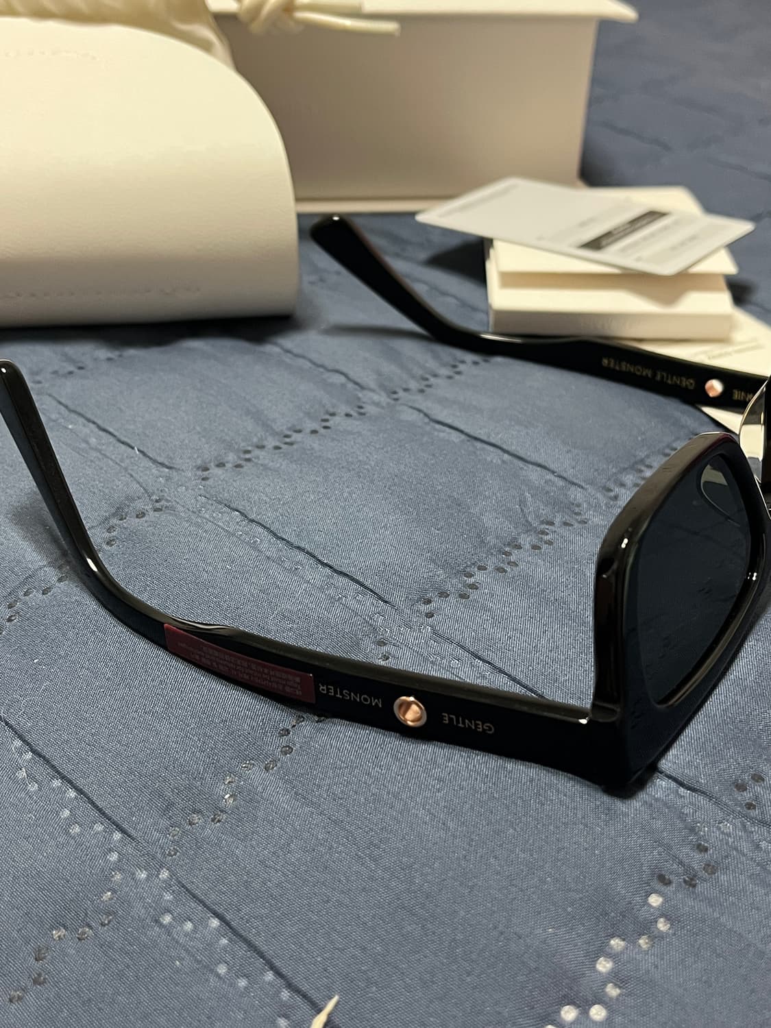 젠틀몬스터 제니1996 01 상품이미지4