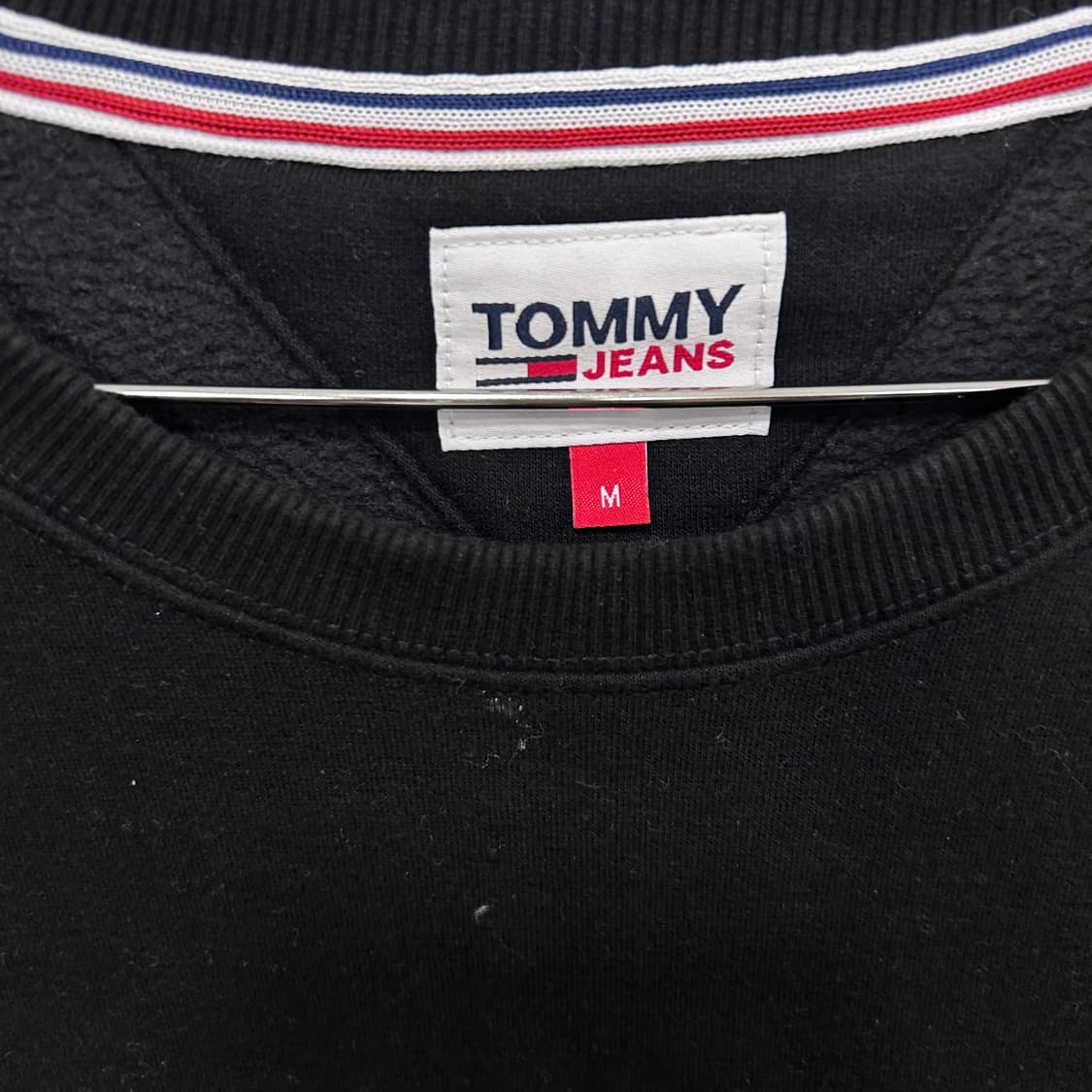 타미 진스 스몰로고 헤비코튼 기모 맨투맨 상품이미지3