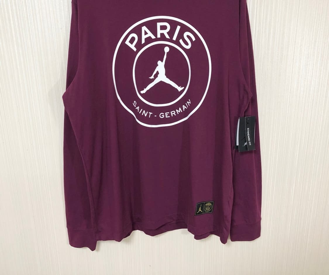 나이키조던X파리생제르맹 빅로고 롱슬리브티셔츠 XL(110) 상품이미지3
