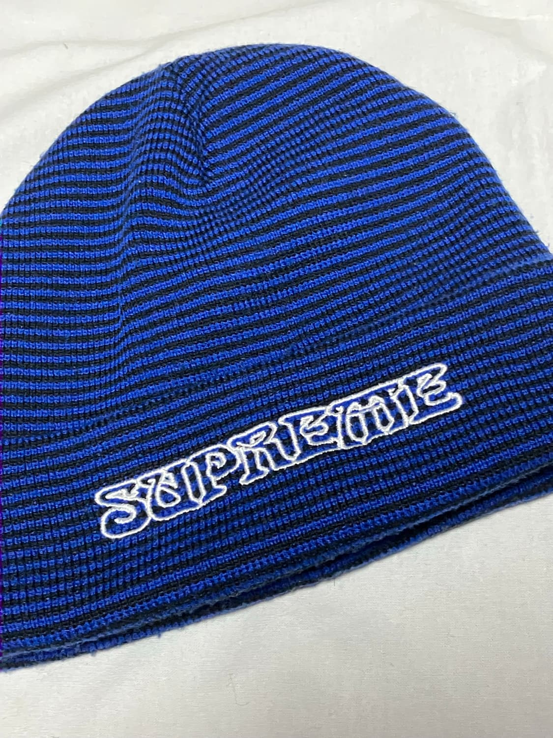 슈프림 18FW 스트라이프 자수 커프드 비니 로얄 상품이미지2