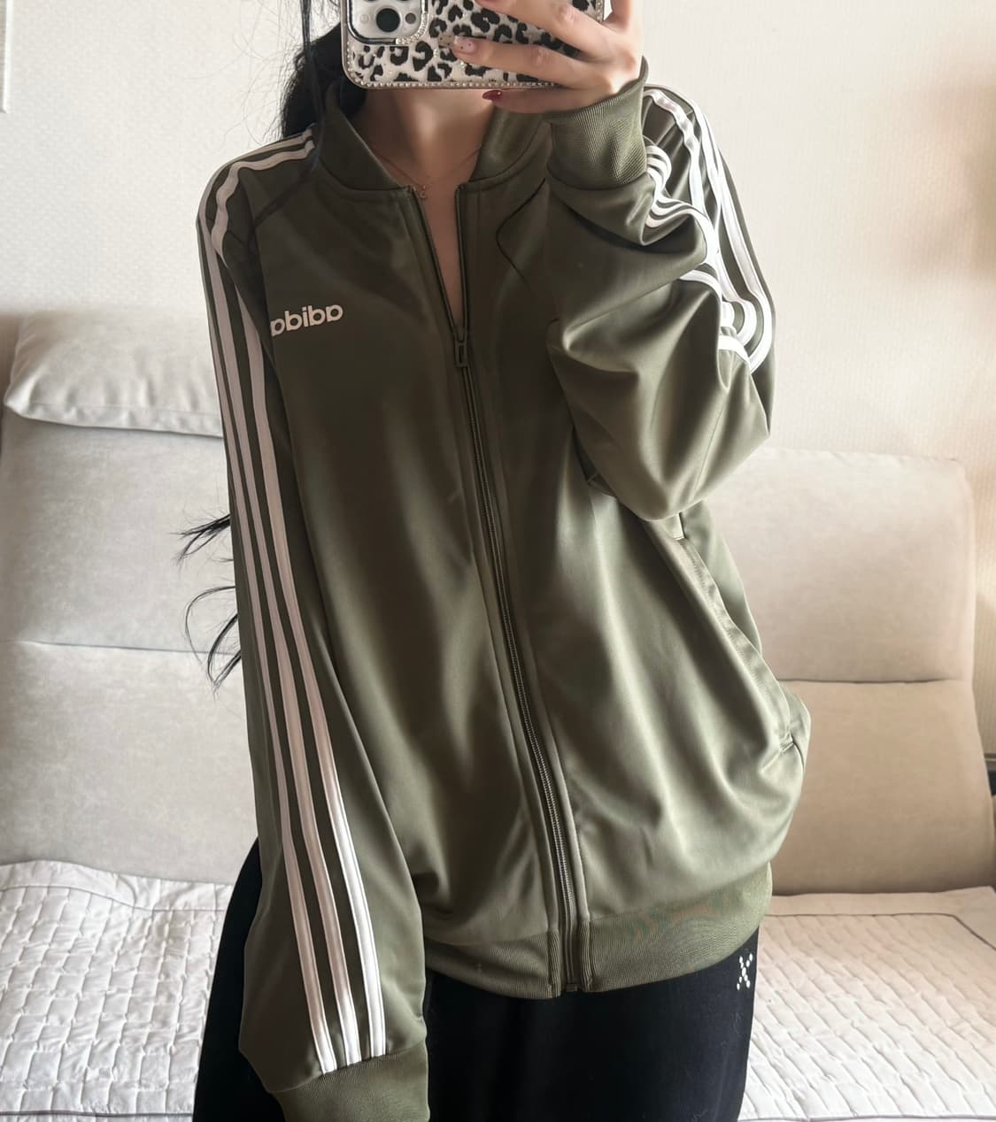 아디다스 카키 져지 상품이미지1