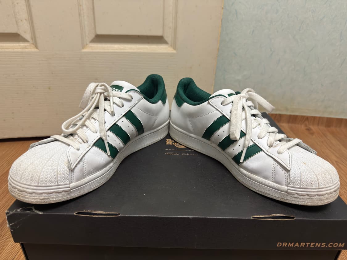 급처)아디다스 슈퍼스타 화이트 컬리지에이트 그린 260 상품이미지3