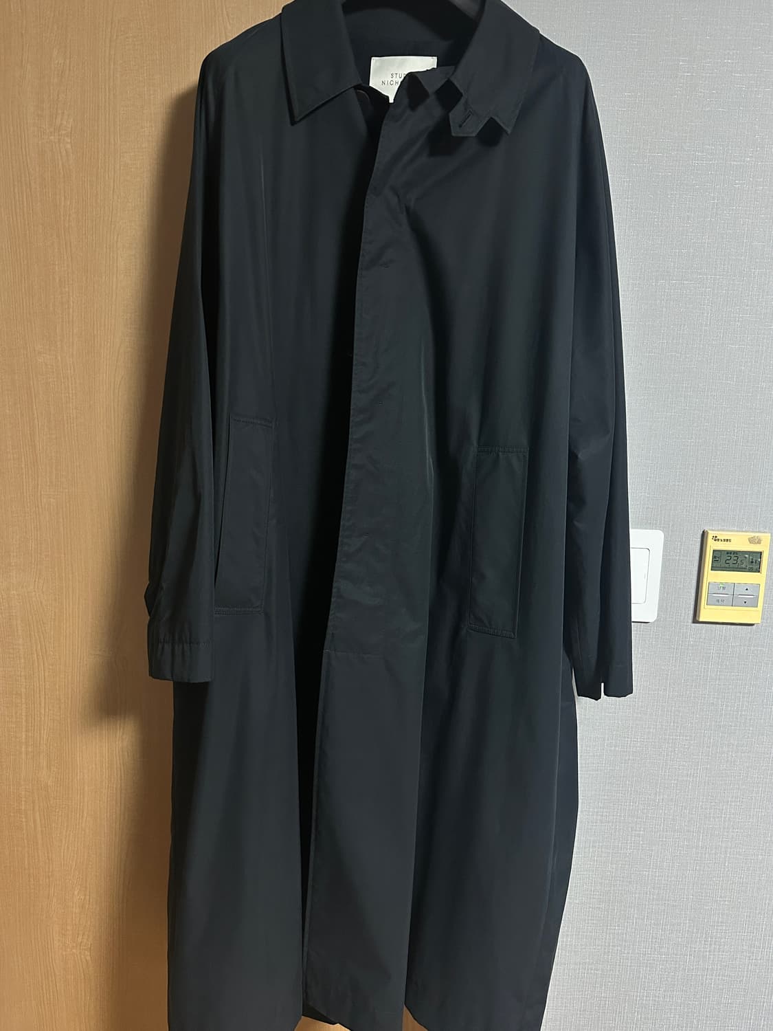 스튜디오니콜슨 트렌치코트 상품이미지1