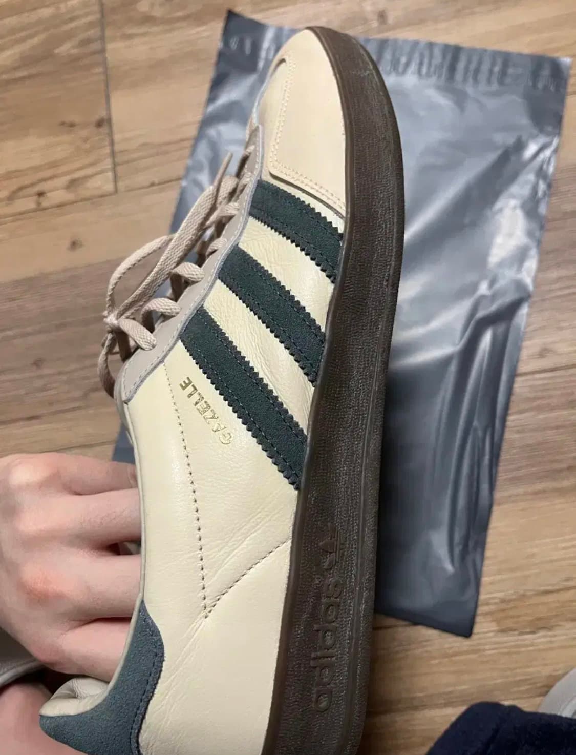 아디다스 사막색 가젤 상품이미지1