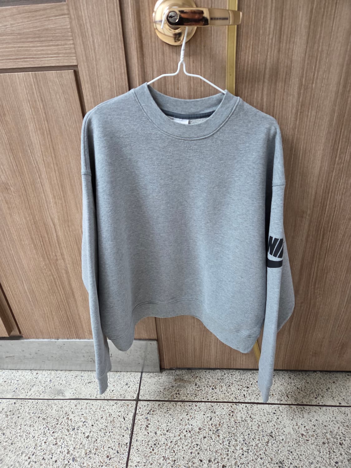 나이키 피어 오브 갓 NRG 맨투맨 상품이미지1