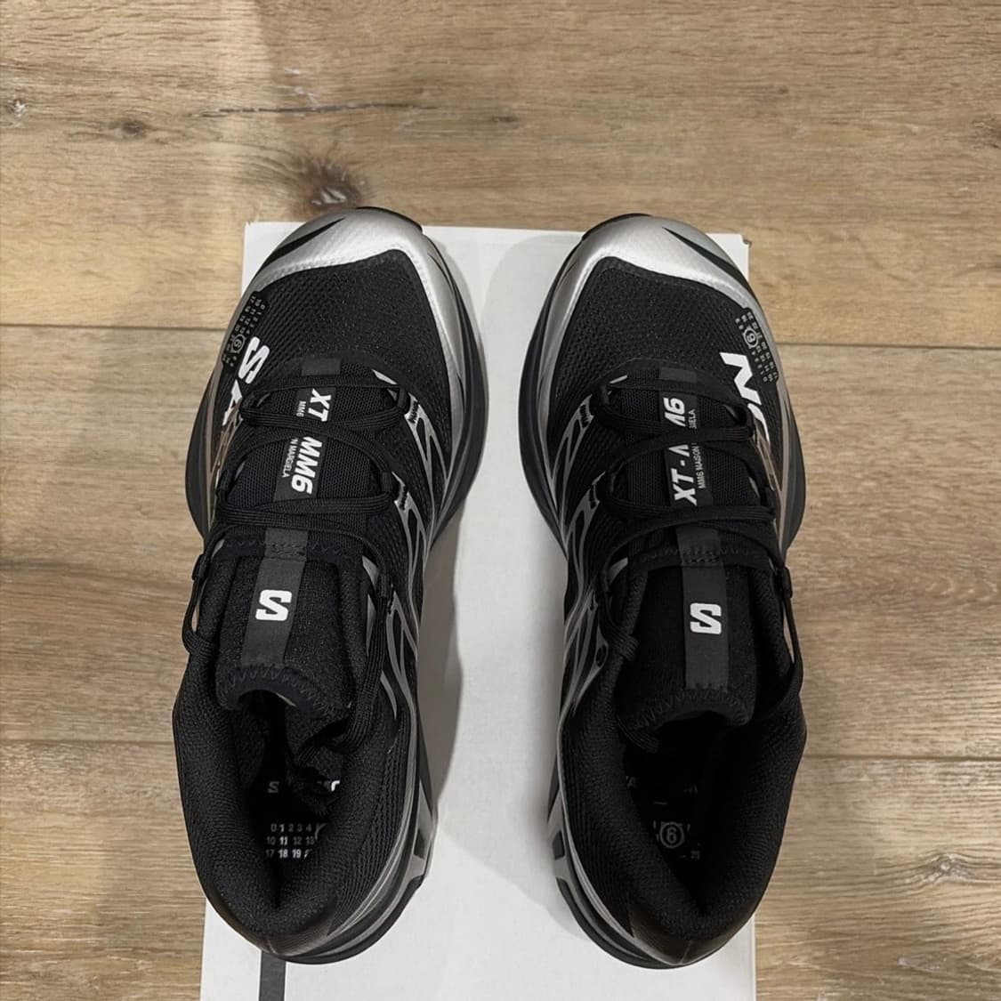 살로몬 mm6 XT-6 블랙 실버팬텀 265 상품이미지5