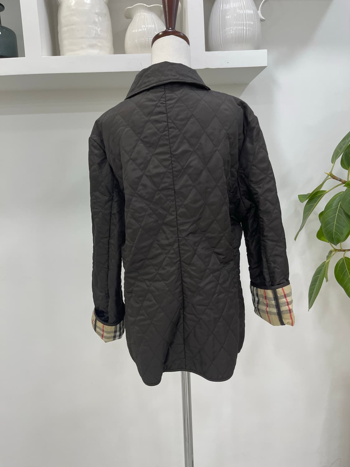 버버리 여성 퀼팅 자켓 상품이미지2