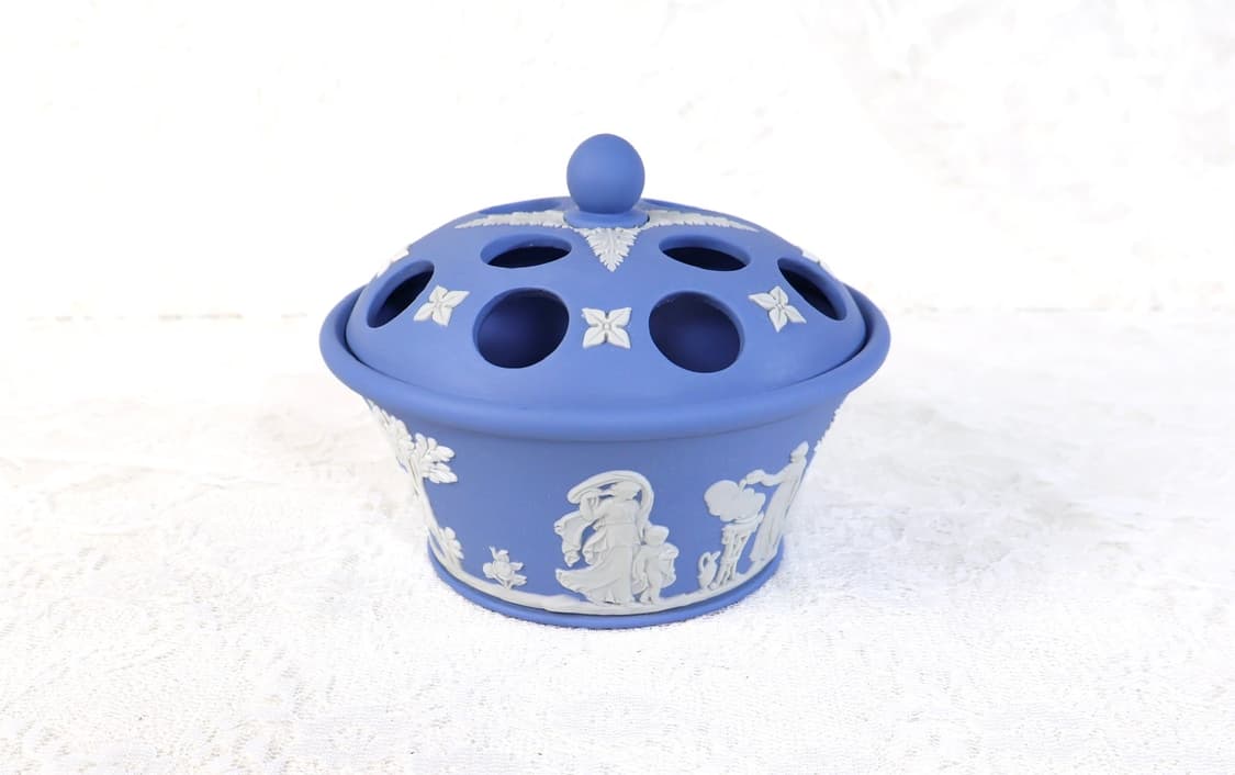 [영국앤틱] 웨지우드 제스퍼웨어 페일블루 포푸리 화병 상품이미지7