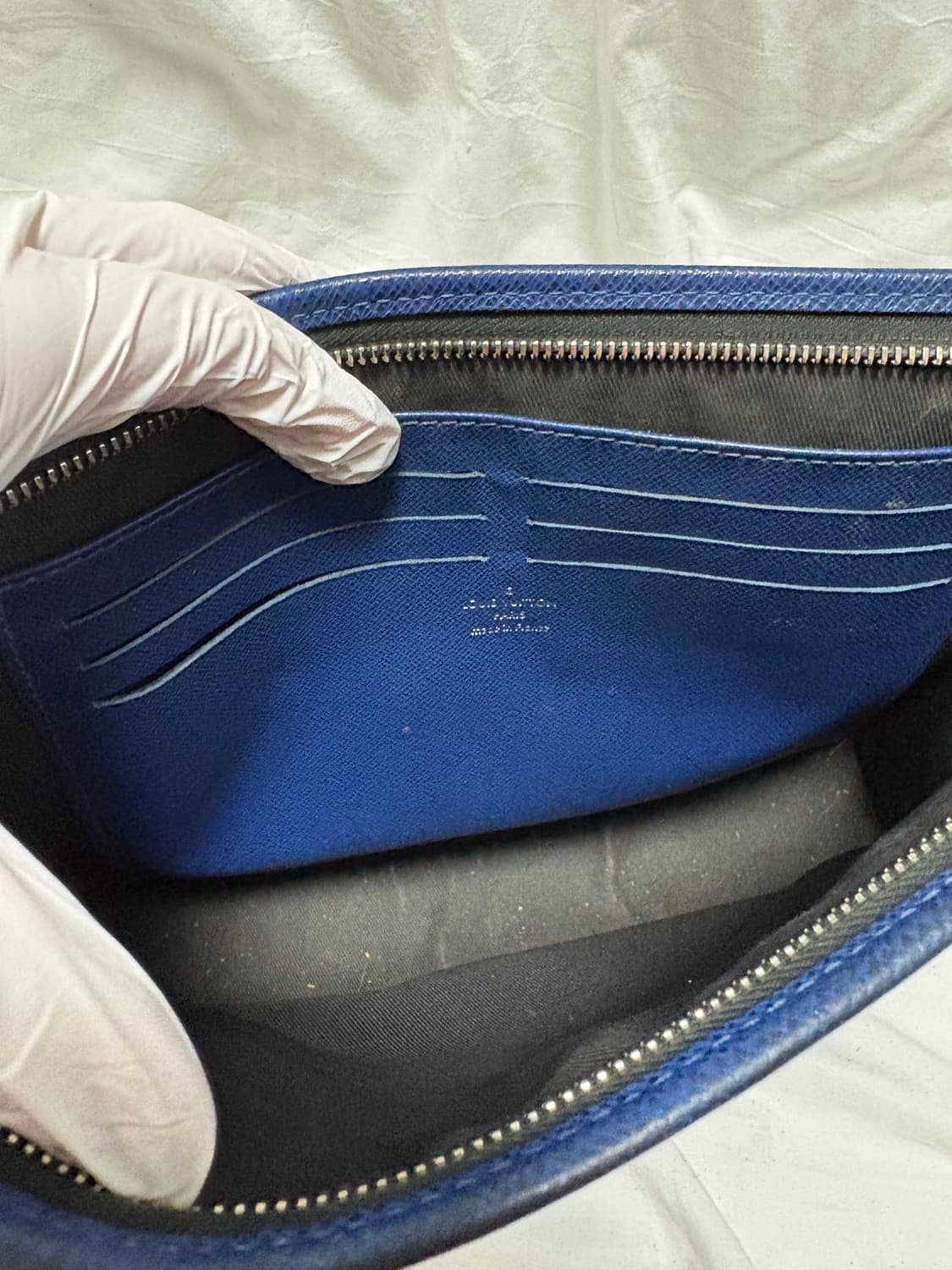 [키링포함/정품] 루이비통 포쉐트 보야주 MM 클러치 퍼시픽블루 상품이미지8