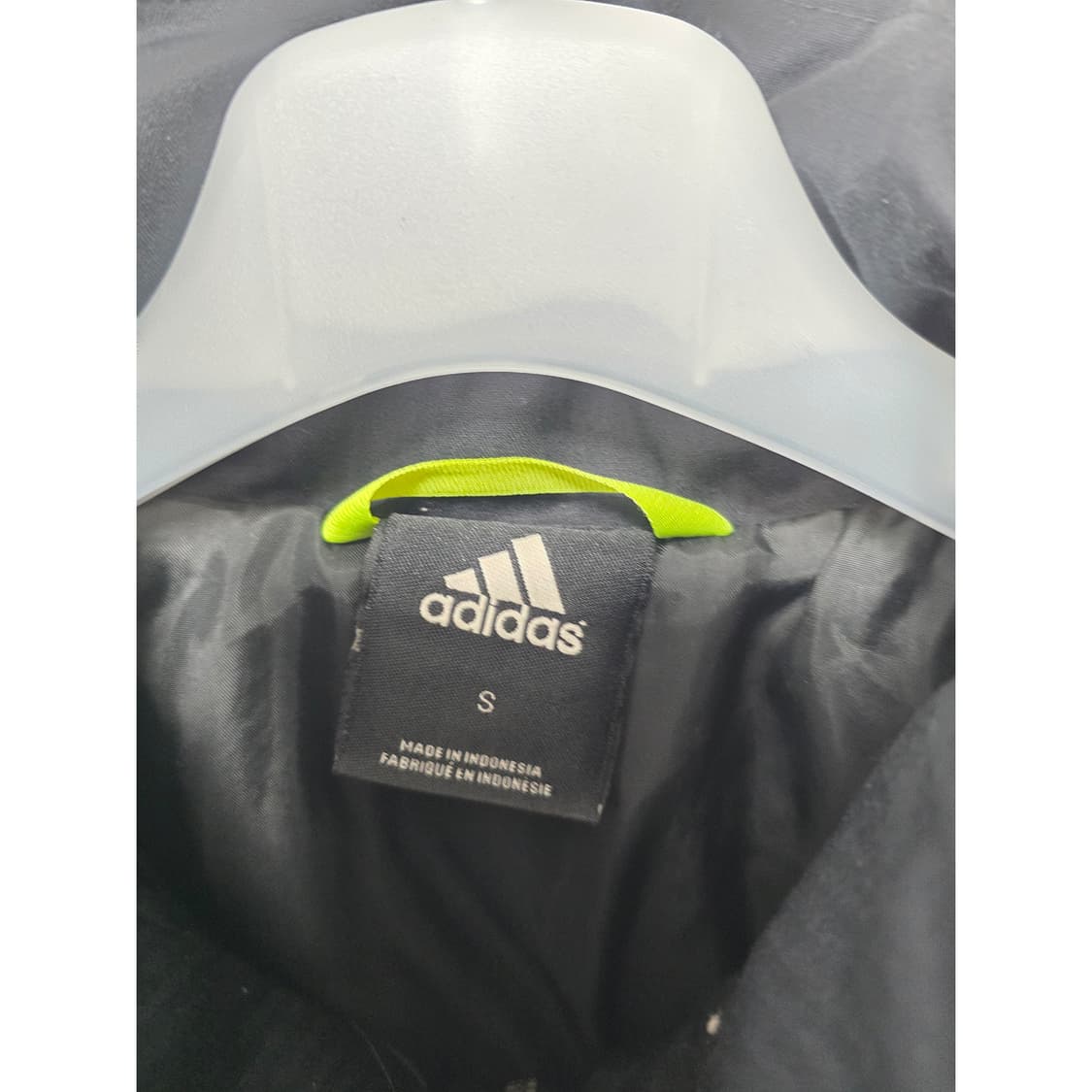 택포) 아디다스 블랙 패딩 S 상품이미지2