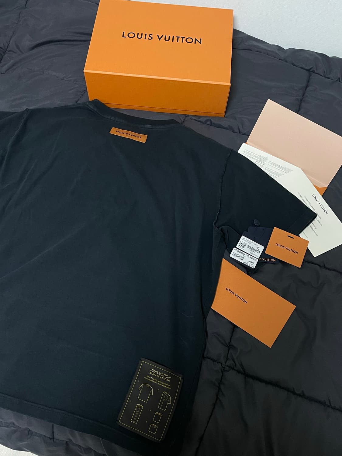 루이비통 인사이드 아웃 티셔츠 4L (110-115) 상품이미지1